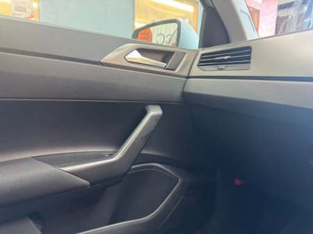 2021 Volkswagen Polo - photo 15