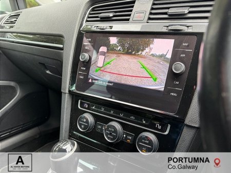 2018 Volkswagen Golf - photo 2