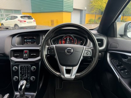 2017 Volvo V40 - photo 18