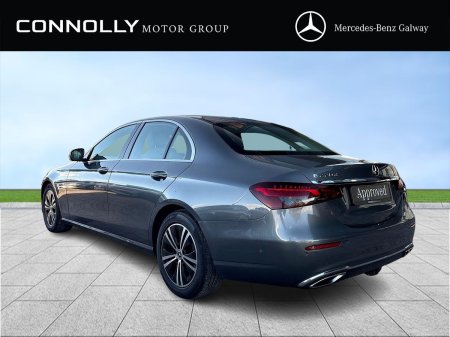 2022 Mercedes-Benz E-Class - photo 2