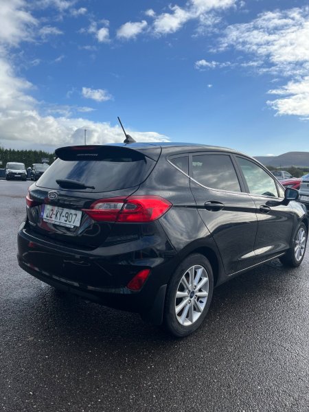 2021 Ford Fiesta - photo 5