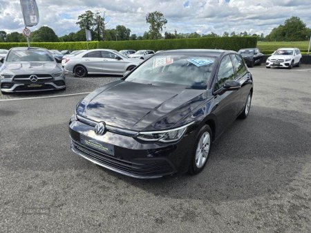 2023 Volkswagen Golf Life