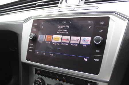 2019 Volkswagen Passat - photo 13