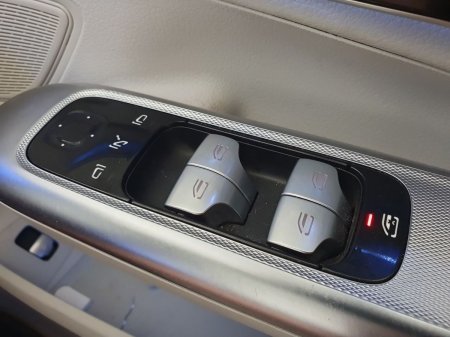 2024 Mercedes-Benz EQE - photo 26