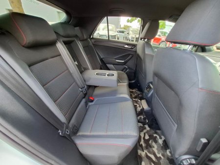 2021 Volkswagen T-Roc - photo 12