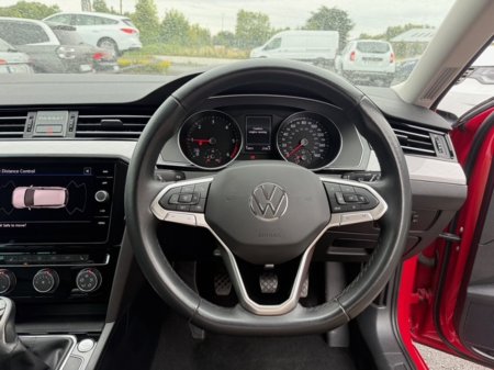 2022 Volkswagen Passat - photo 10
