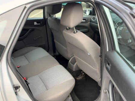 2008 Ford Focus - photo 12