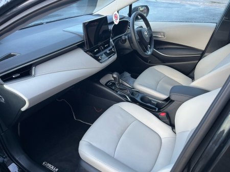 2026 Toyota Corolla - photo 6