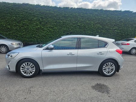 2019 Ford Focus - photo 6