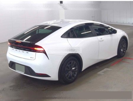 2024 Toyota Prius - photo 3