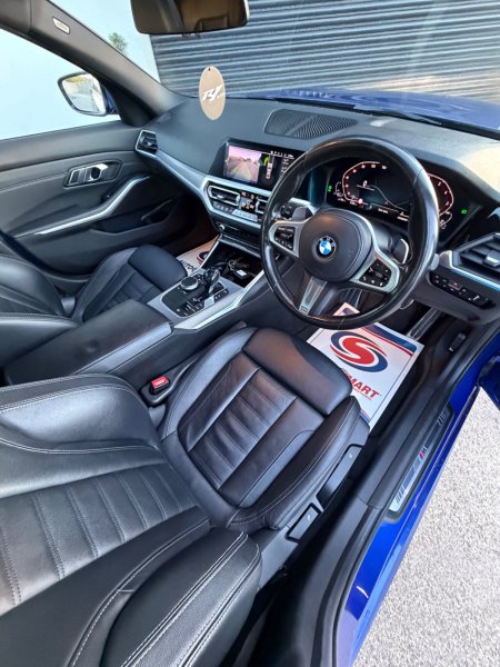 2021 BMW 3-Series - photo 19