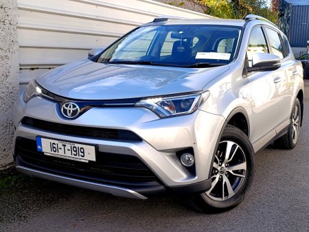 2016 Toyota RAV4 - photo 2