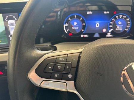 2024 Volkswagen Golf - photo 16