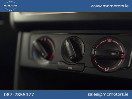 2014 Volkswagen Polo - photo 2