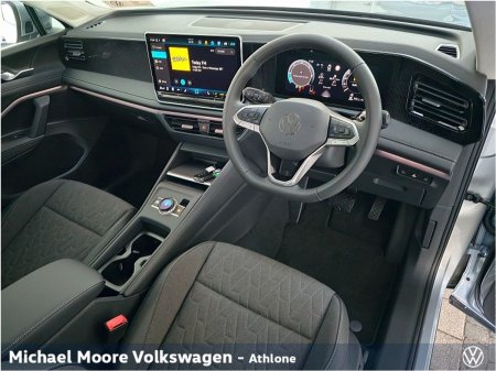 2027 Volkswagen Tiguan - photo 8