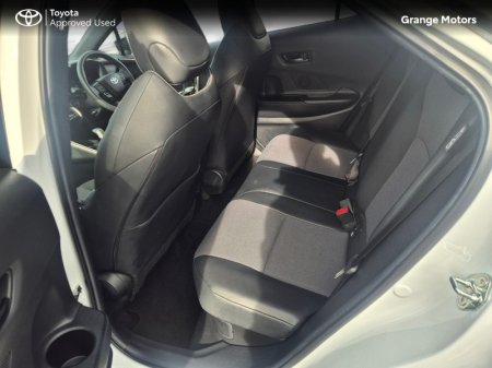 2024 Toyota C-HR - photo 8