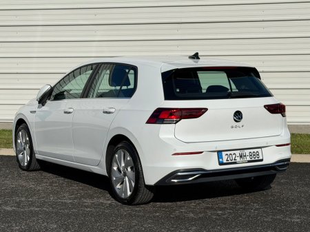 2020 Volkswagen Golf - photo 4