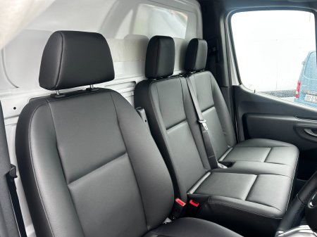 2026 Mercedes-Benz Sprinter - photo 8
