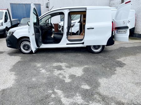 2023 Renault Kangoo - photo 21