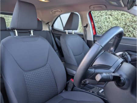 2025 Toyota Yaris Cross - photo 14
