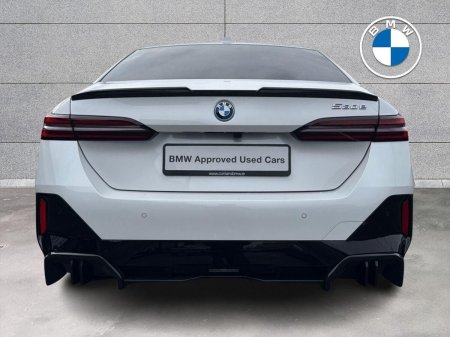 2026 BMW 5-Series - photo 13