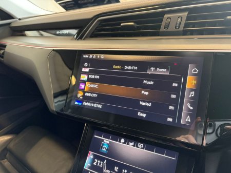 2020 Audi e-tron - photo 31