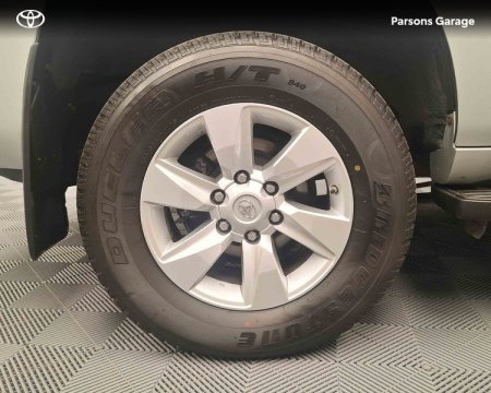 2021 Toyota Land Cruiser - photo 14