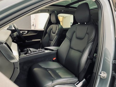 2023 Volvo XC60 - photo 13