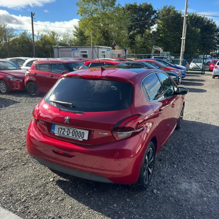 2017 Peugeot 208 - photo 6
