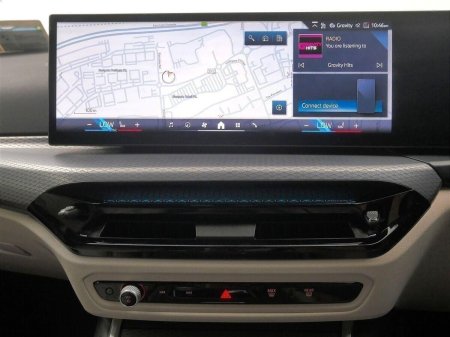 2026 BMW 3-Series - photo 8