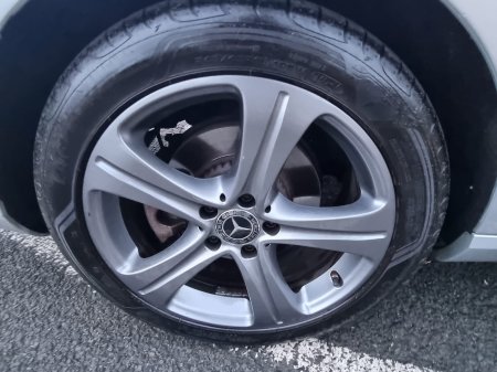 2019 Mercedes-Benz E-Class - photo 18