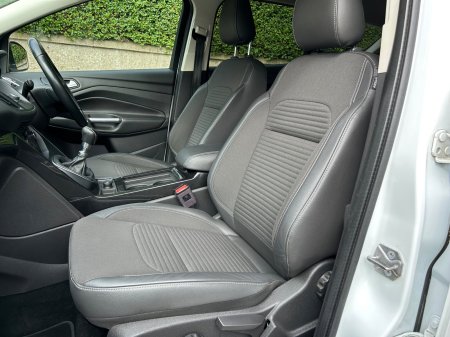 2018 Ford Kuga - photo 16
