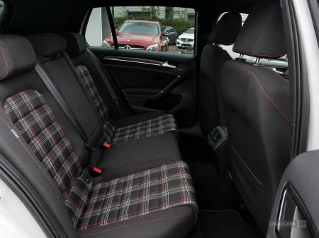 2014 Volkswagen Golf - photo 24
