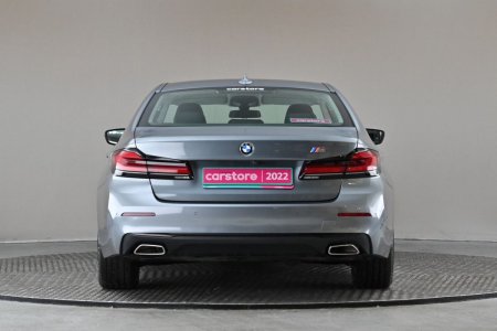 2022 BMW 5-Series - photo 8