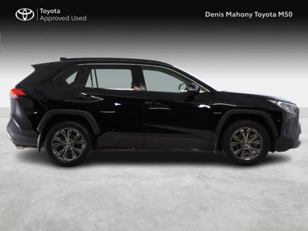 2023 Toyota RAV4 - photo 3