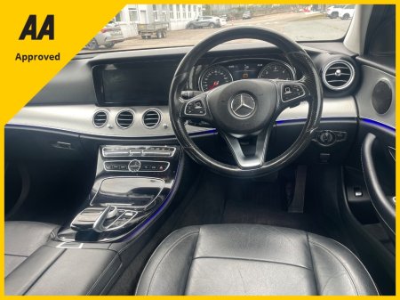 2017 Mercedes-Benz E-Class - photo 12