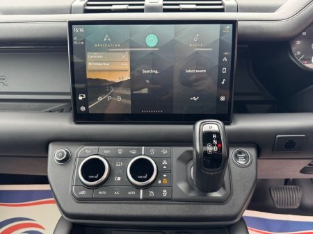 2022 Land Rover Defender - photo 12