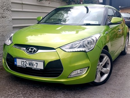2013 Hyundai Veloster - photo 2