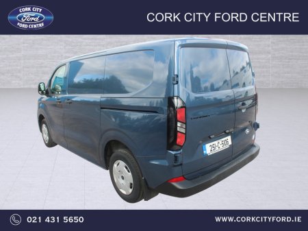 2025 Ford Transit Custom - photo 4