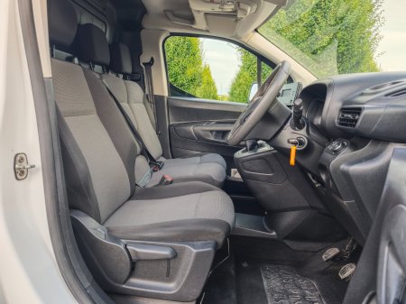 2020 Opel Combo - photo 9