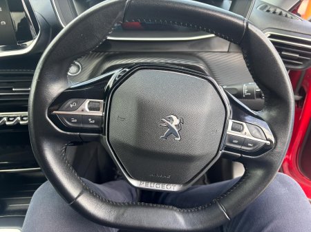 2021 Peugeot 2008 - photo 5