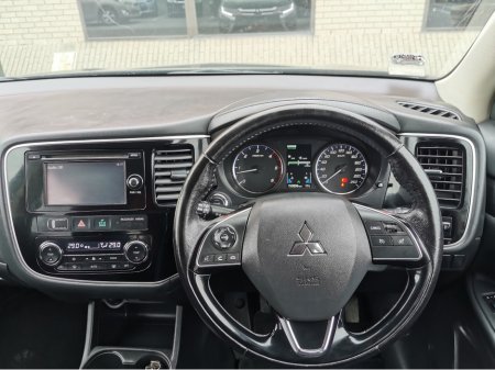 2016 Mitsubishi Outlander - photo 12