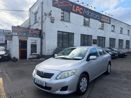 2010 Toyota Corolla - photo 2