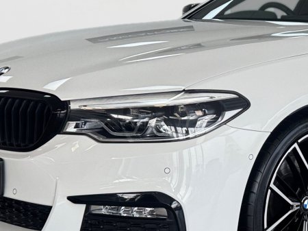2017 BMW 5-Series - photo 9