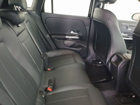 2022 Mercedes-Benz EQA - photo 14