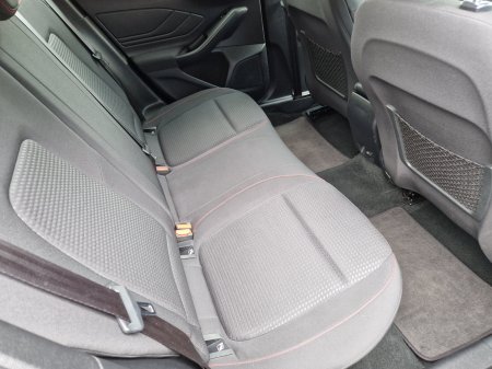 2019 Ford Focus - photo 14