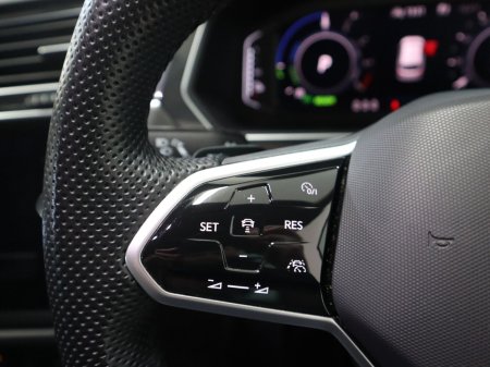 2023 Volkswagen Tiguan - photo 12