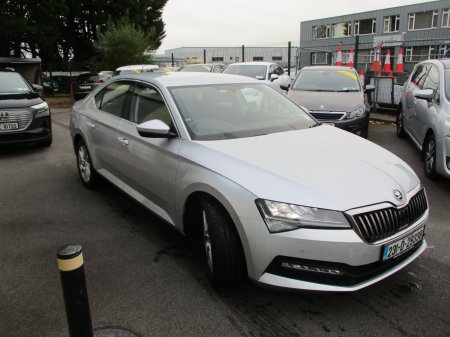 2023 Skoda Superb - photo 3