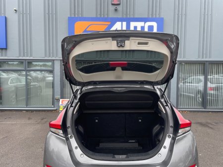 2023 Nissan Leaf - photo 5