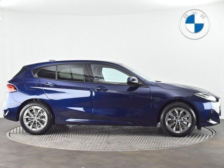 2025 BMW 1-Series - photo 23